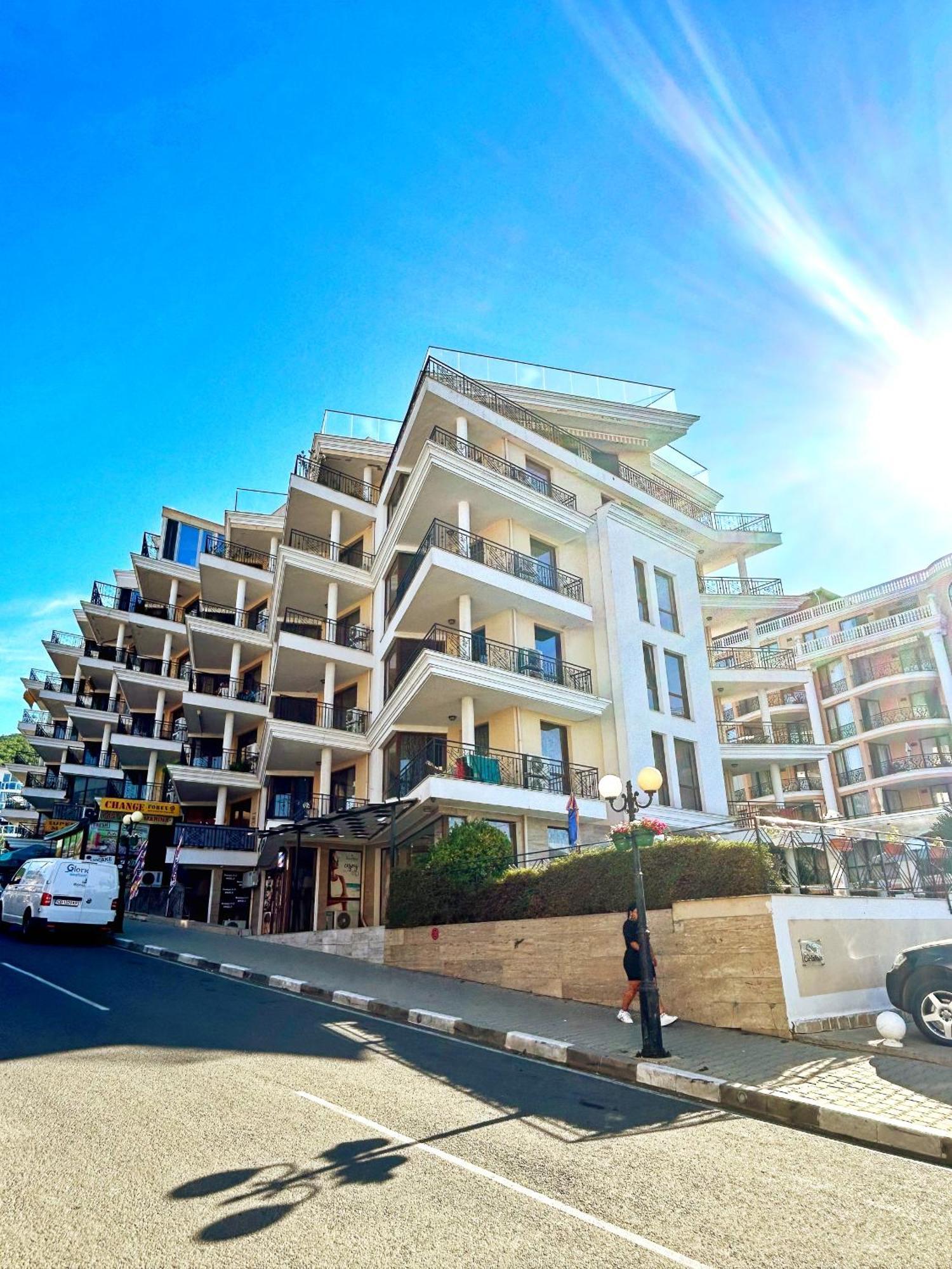 Apartment Calabria Święty Włas Zewnętrze zdjęcie