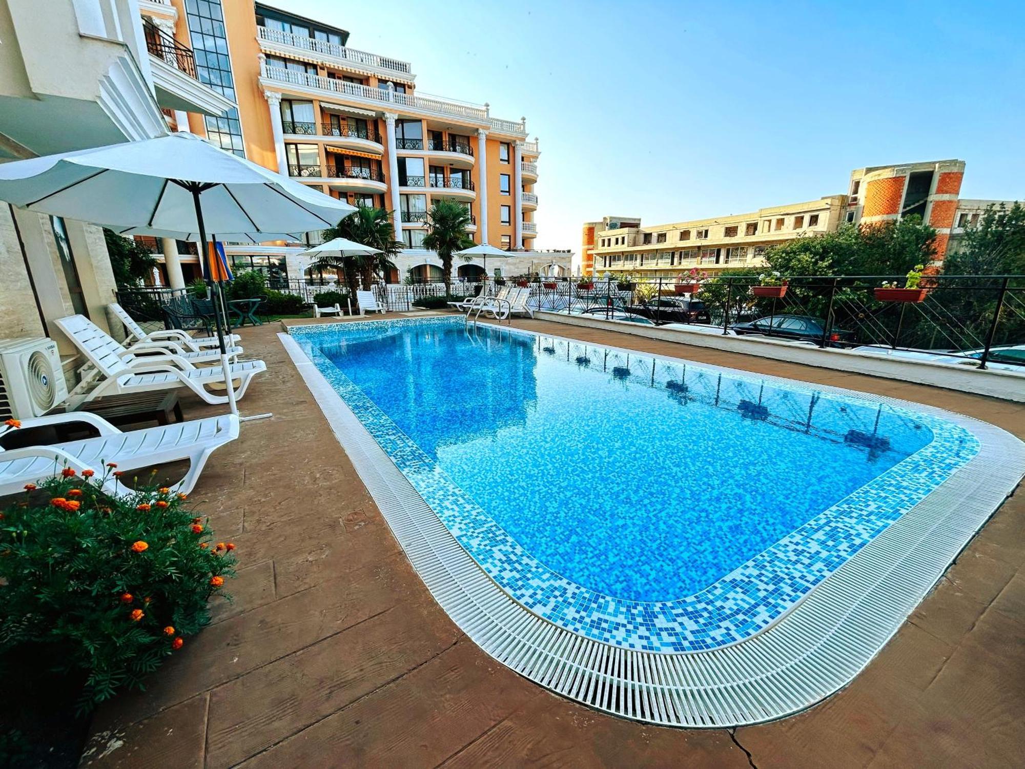 Apartment Calabria Święty Włas Zewnętrze zdjęcie